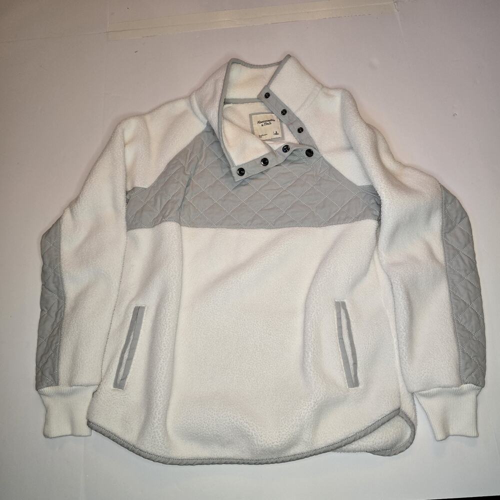 Abercrombie & Fitch Asymmetrical Snap Up Fleece Pullover Small